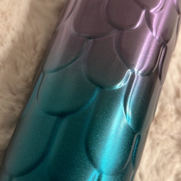 STARBUCKS | Purple Blue Shimmer ‘Twilight Ombre’ SS Scales Tumbler - Picture 3 of 4